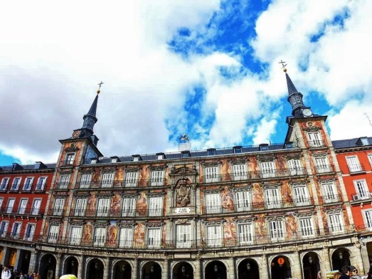 51047872_10156100674207643_5255791698188959744_n