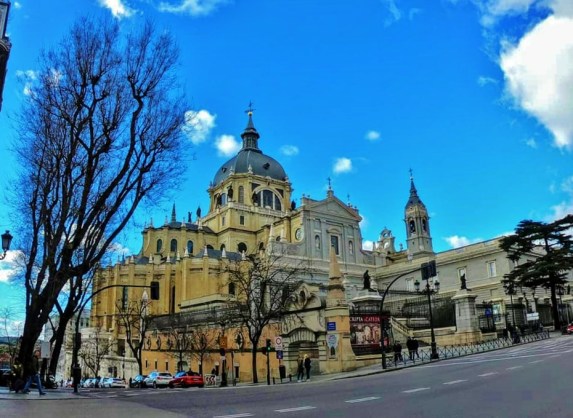 51369911_10156100674542643_418119159369433088_n