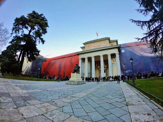 51489566_10156100675677643_307374217916055552_n